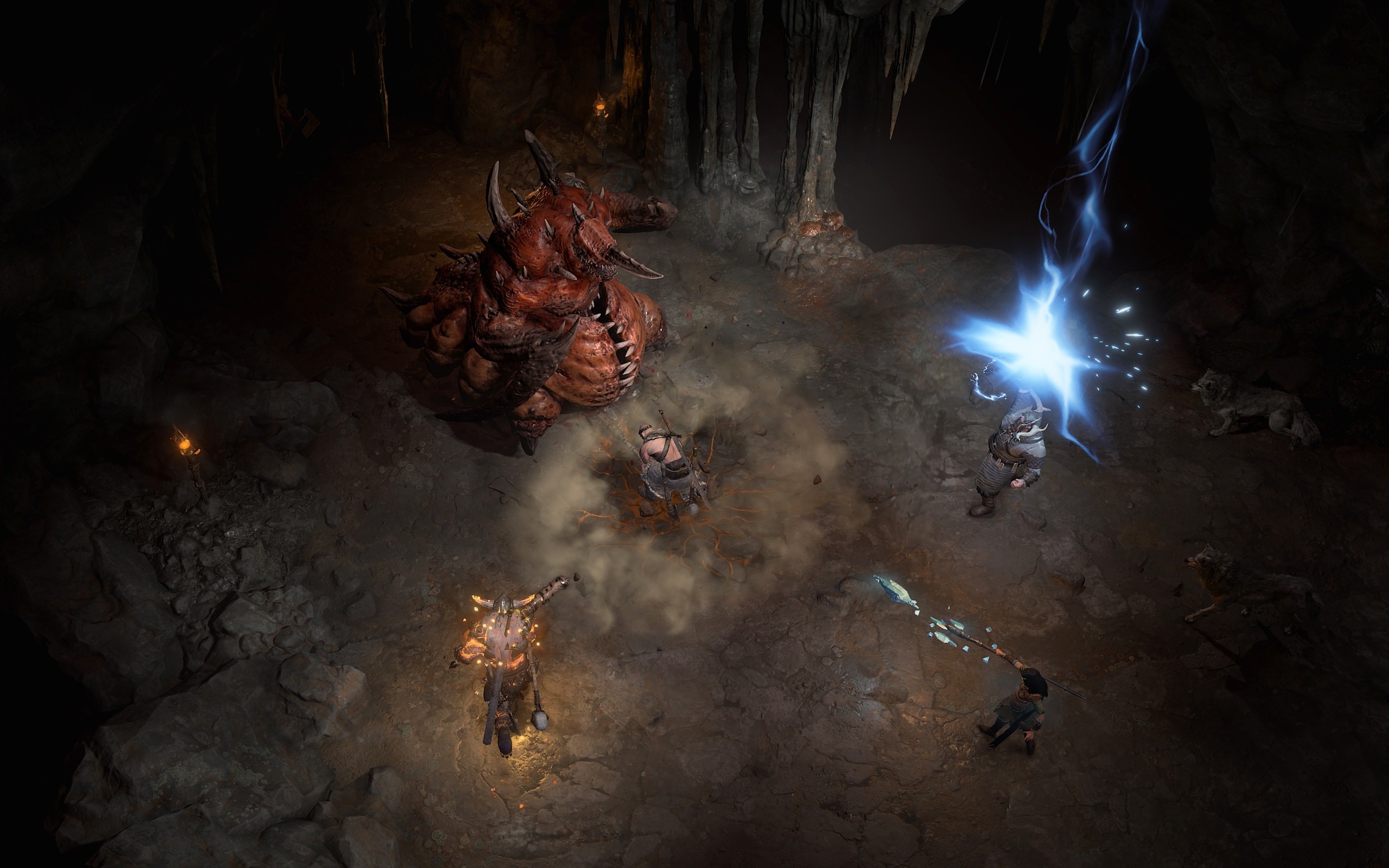 Players fighting Duriel (left) and The Drowned Witch (right). 