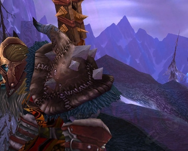 Schulterpolster der Flutebenen Gegenstand World of Warcraft