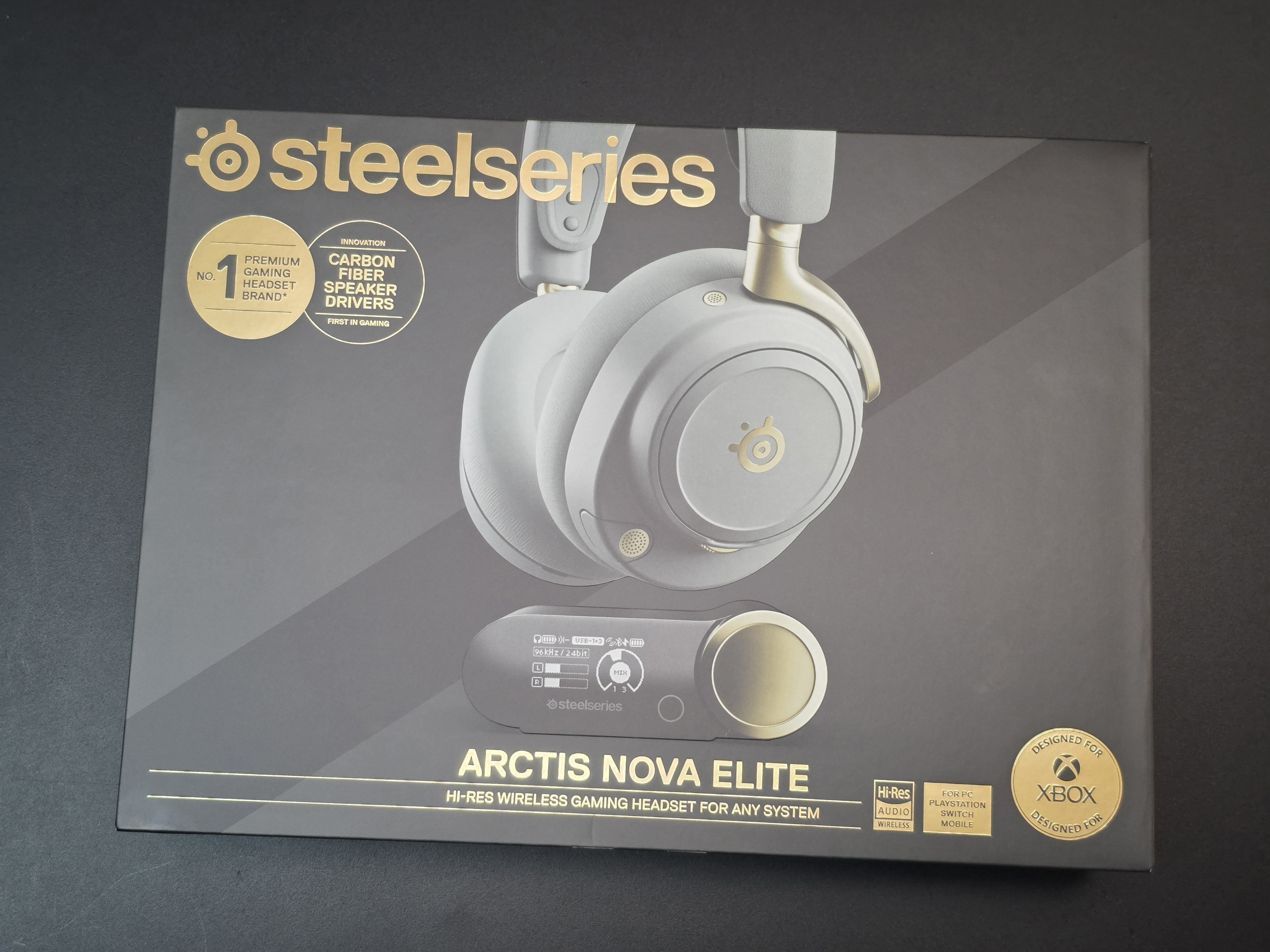 SteelSeries Arctis Nova Elite – Unboxing & First Impressions
