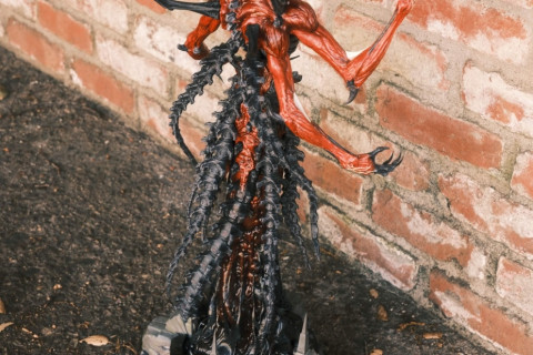 Mephisto Statue Back