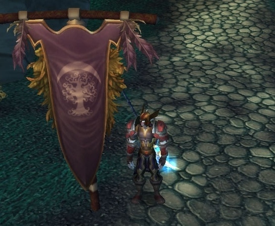 Darnassus Banner - Item - World of Warcraft