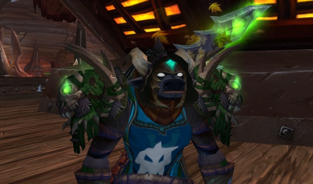 Chaperon de dédain rampant - Objet - World of Warcraft