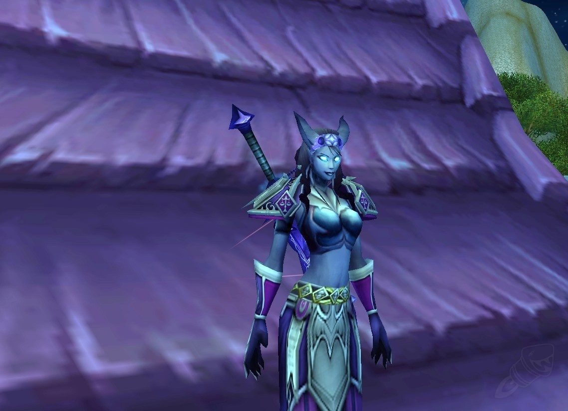 Life Bearer's Gauntlets Item Cataclysm Classic