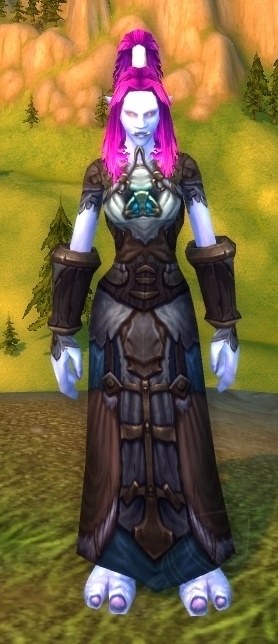 Grievous Gladiator's Dragonhide Robes - Item - World of Warcraft