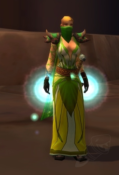 Venomshroud Silk Robes - Item - Mists of Pandaria Classic