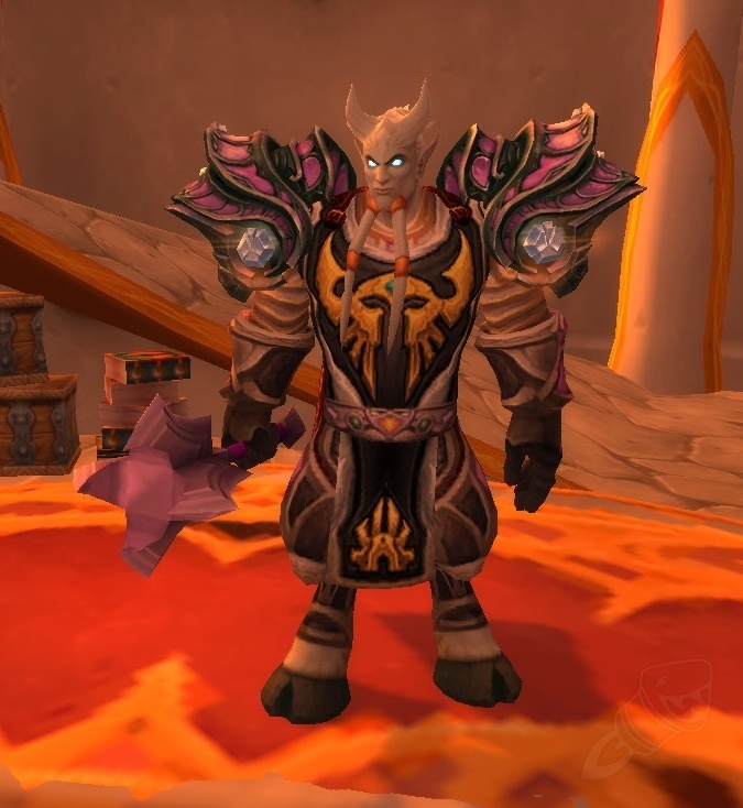 Harbinger Inuuro NPC World of Warcraft