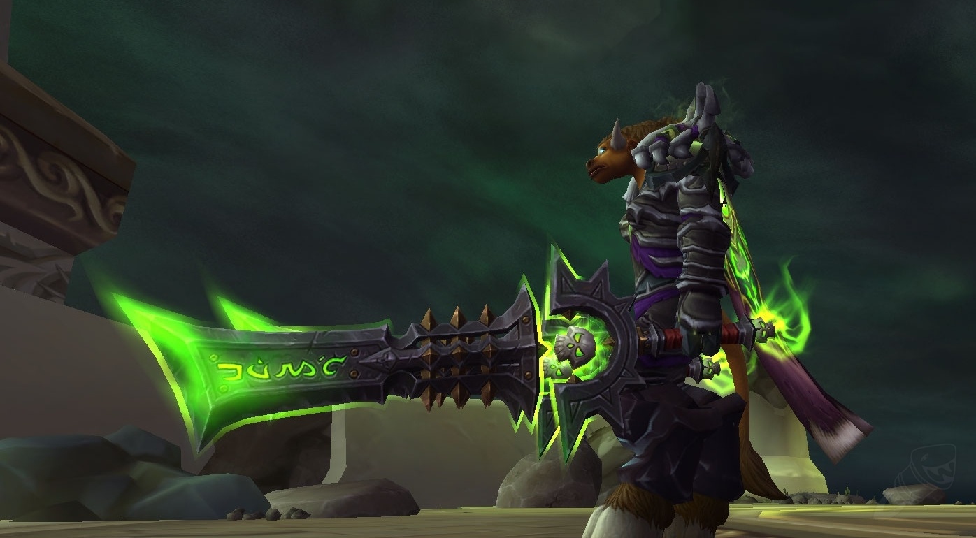 Runic Darkblade - Item - Classic World of Warcraft