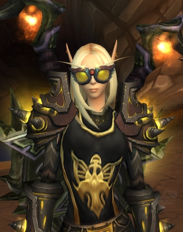 flyde Accord Disciplinære Bronze-Tinted Sunglasses - Item - World of Warcraft