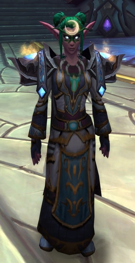 Grand Priestess of Elune - NPC - World of Warcraft