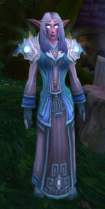 Priestess of Elune - NPC - World of Warcraft