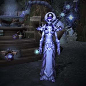 Moon Priestess Lasara - NPC - World of Warcraft